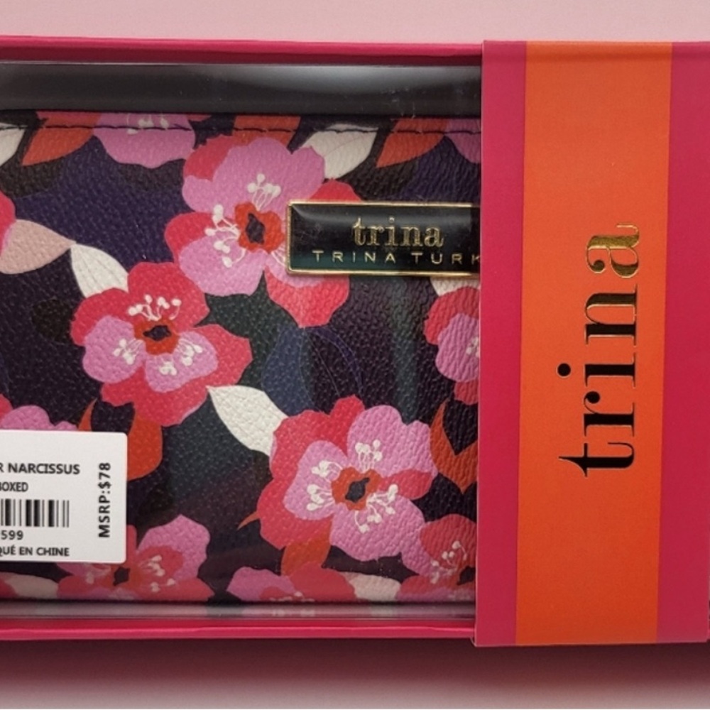Trina Turk Narcissus Floral Accessory